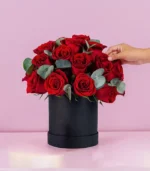 Arreglo-de-rosas-rojas-en-caja-ec