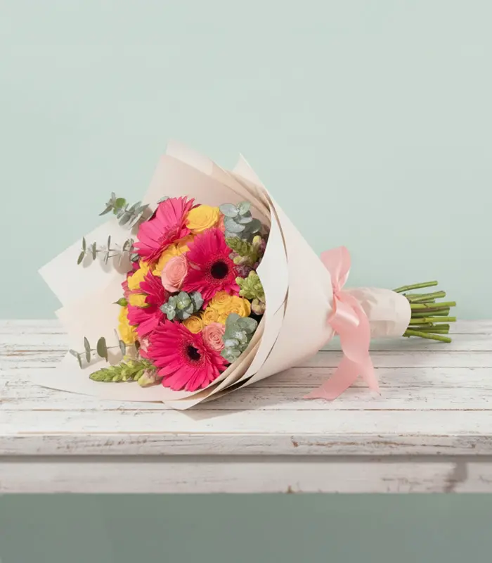 Floristería Manta 16 ramo-lindura-en-mesa